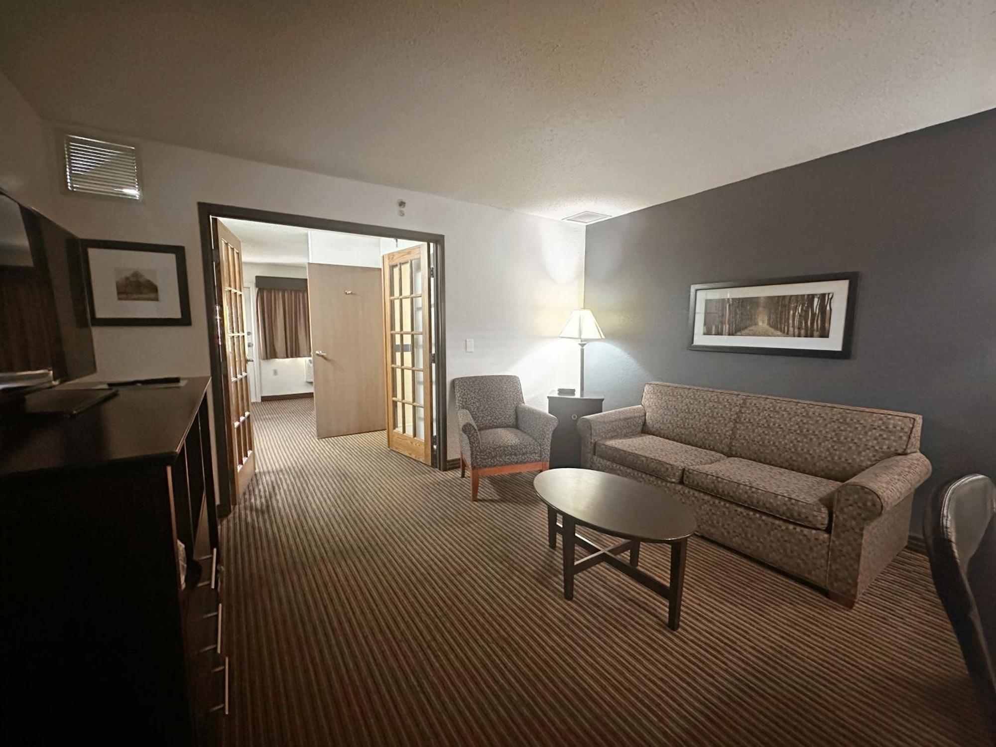 Americinn By Wyndham Menominee Εξωτερικό φωτογραφία